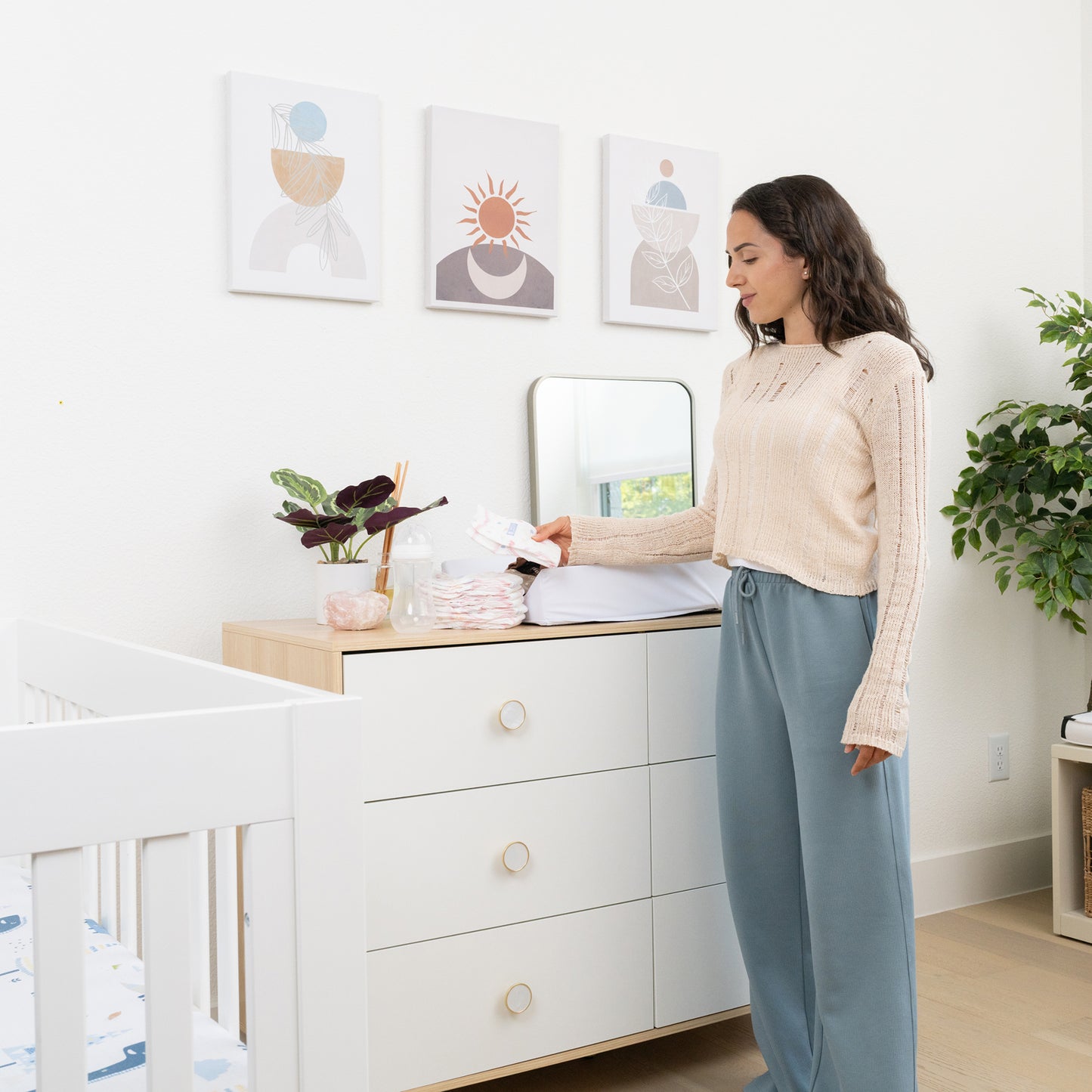 Baby Dresser for Nursery, Kids, and Bedroom – 6 Drawer White Wood Dresser with Solid Wood Legs, White, Storage for Clothes and Baby Essentials