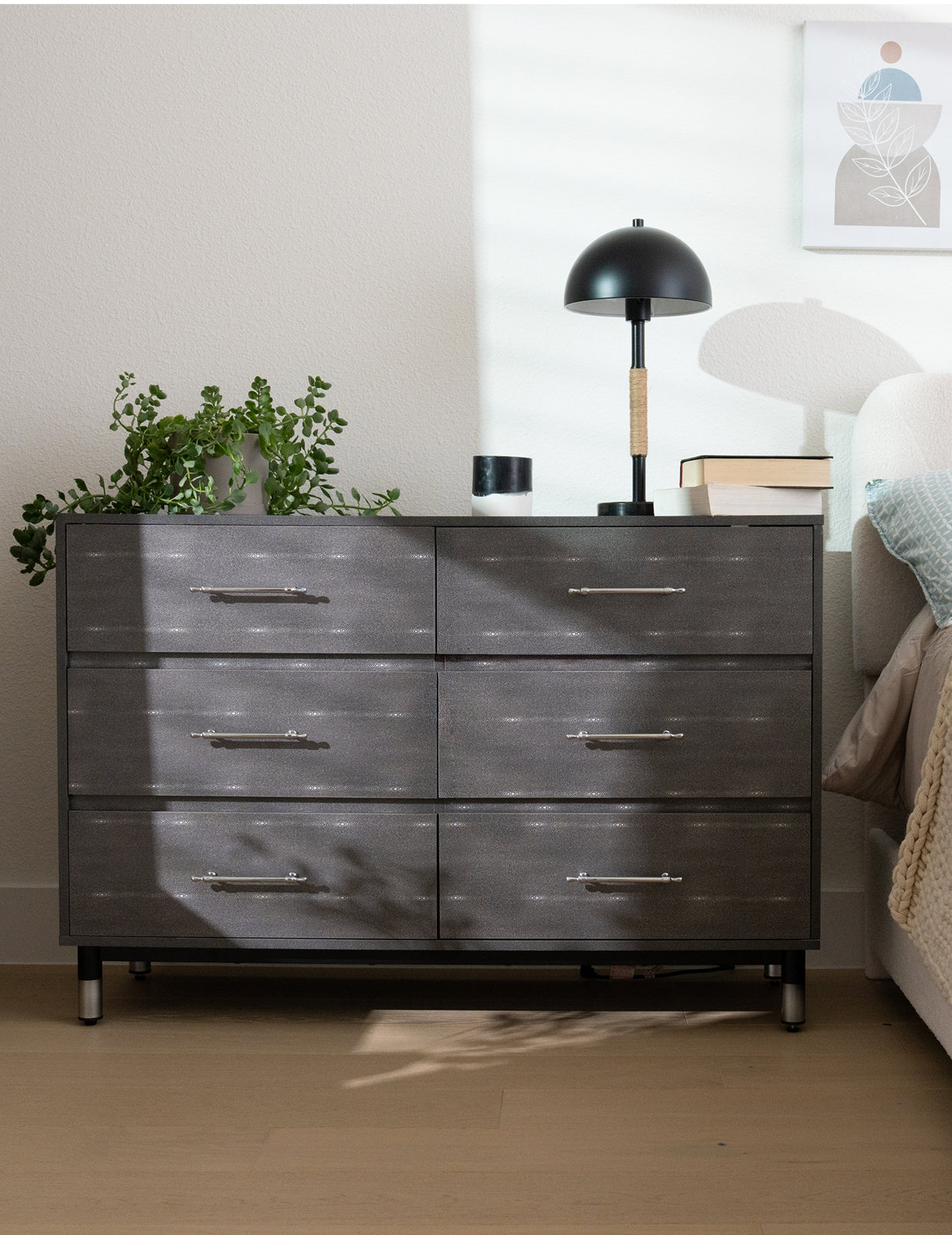 Grey Dresser for Bedroom, 6 Drawer Wood Dresser with Modern Storage Organizer, Wide Chest of Drawers for Clothes, Closet, Living Room